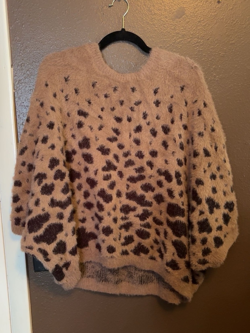 Fuzzy Leopard Print Pullover Sweater - Mauve/Brown (says S but fits L)